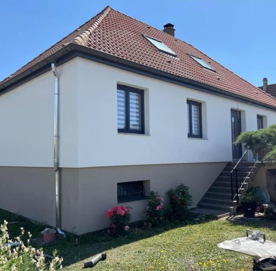PEINTURE EXTERIEURE 2 | MCK Habitat Peintre professionnel pour intérieur et façade avec finitions premium à Oberschaeffolsheim près de Erstein Bischwiller 3